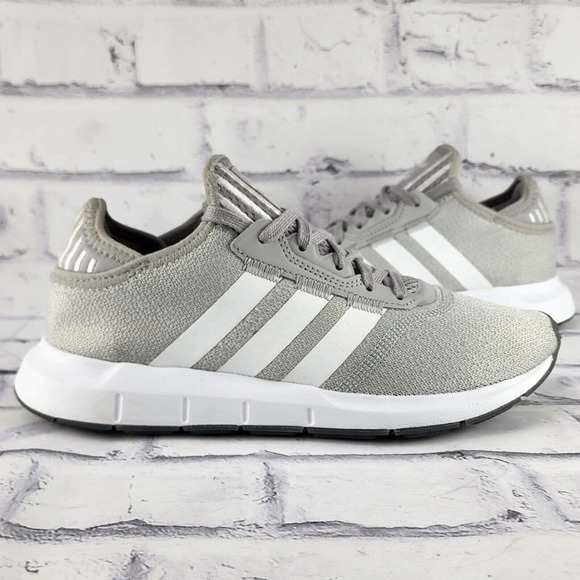 adidas Shoes - Adidas Swift Run X Women's Size 8M Gray & White Running Sneakers